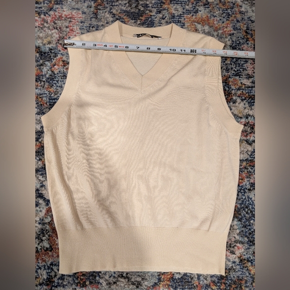 ZARA Plain Knit Sweater Vest Size Small - Picture 4 of 6